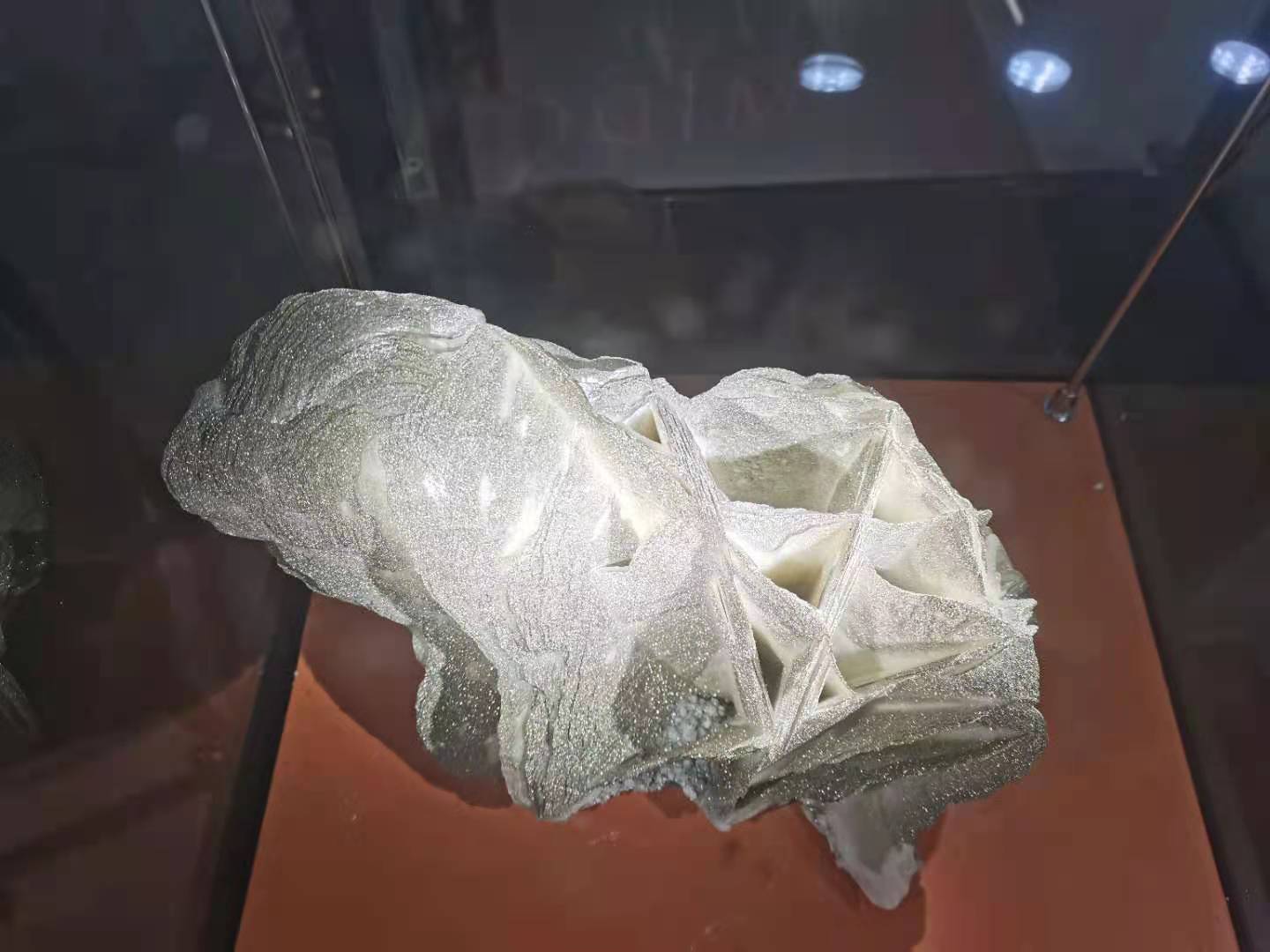 2方解石+硫.jpg